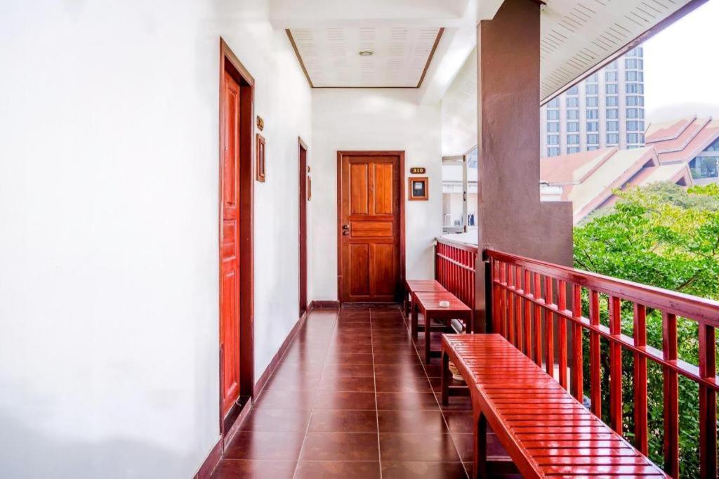 Phanthipha residencia Khon Kaen Exterior foto