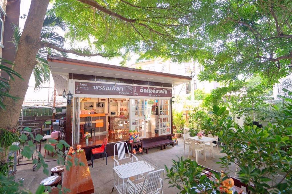 Phanthipha residencia Khon Kaen Exterior foto