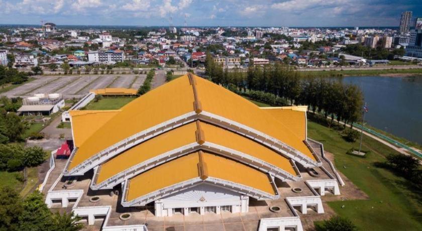Phanthipha residencia Khon Kaen Exterior foto